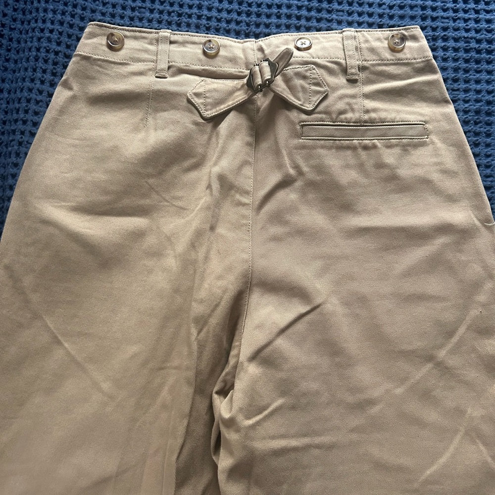 Banana Republic -Tan Button-Fly Trousers - Picture 7 of 8